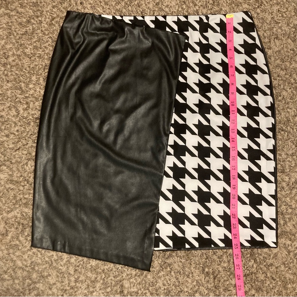 *NWT* Ashley Stewart Black & White Pleather/Fabric Skirt, Sz 22-24, fits 3X, NEW - Picture 9 of 13